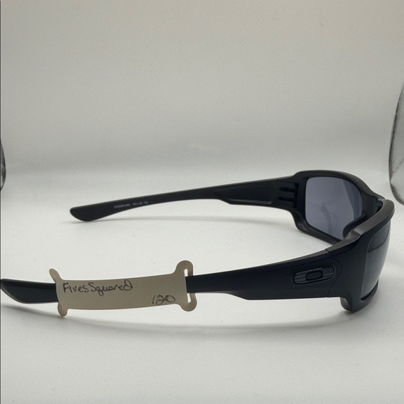 Oakley Black Sunglasses OO9238 No Case - Picture 2 of 4